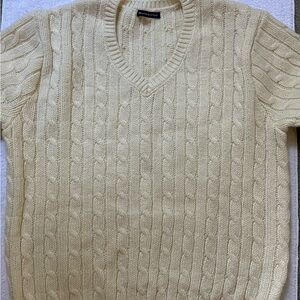 Brandy Melville cream wool cable knit v-neck sweater never worn no tags